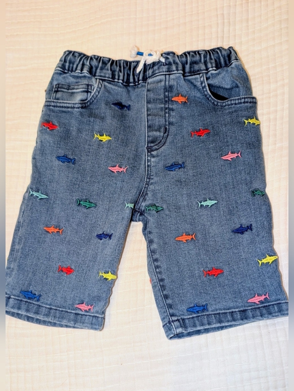 Mini Boden Denim Shorts Rainbow‎ Fish Embroidered Size 8Y Pull-On Summer